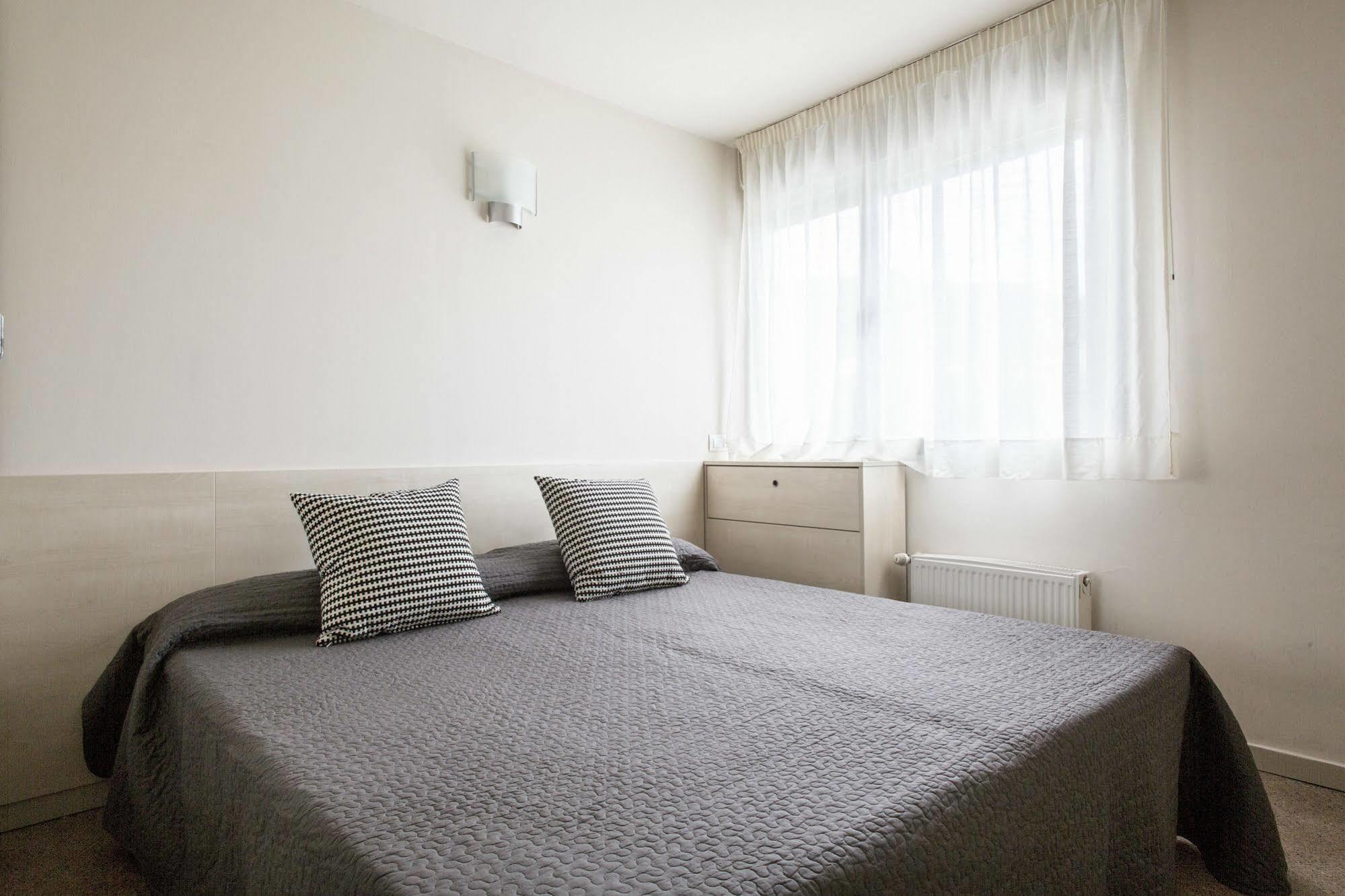 Residencia Universitaria Resa Manuel Agud Querol San Sebastian Ngoại thất bức ảnh