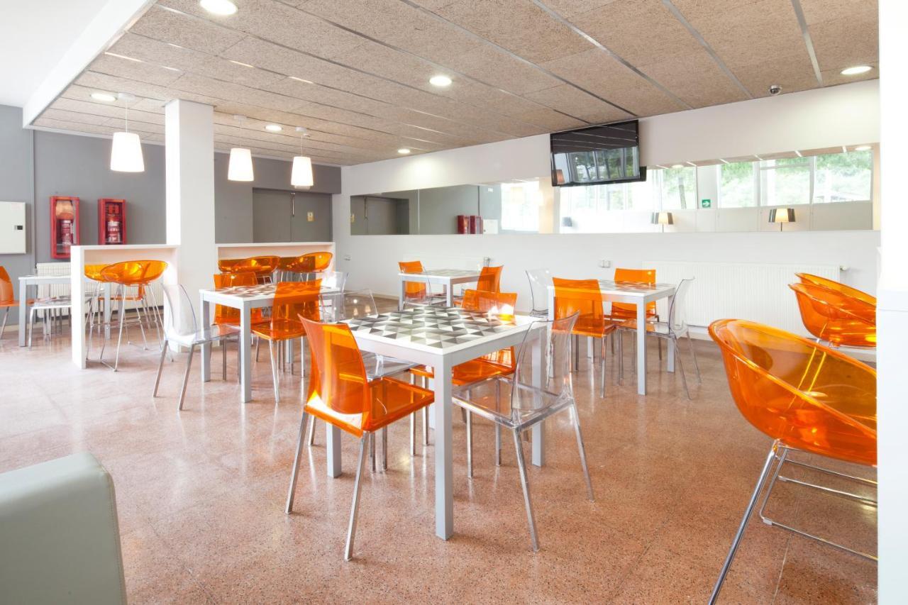 Residencia Universitaria Resa Manuel Agud Querol San Sebastian Ngoại thất bức ảnh