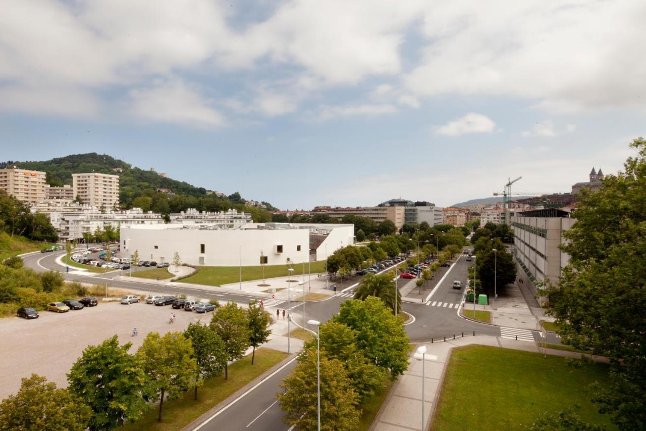 Residencia Universitaria Resa Manuel Agud Querol San Sebastian Ngoại thất bức ảnh
